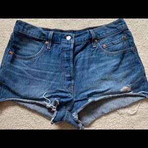 Levi’s 501 shorts